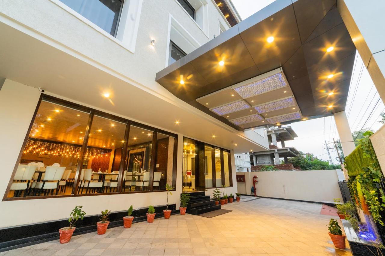 Hotel Siddhartha Inn Udaipur Eksteriør billede