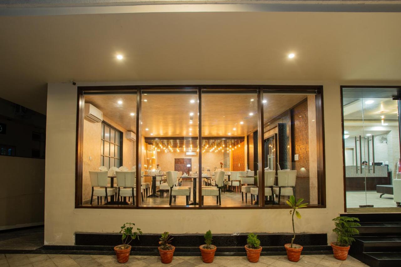 Hotel Siddhartha Inn Udaipur Eksteriør billede